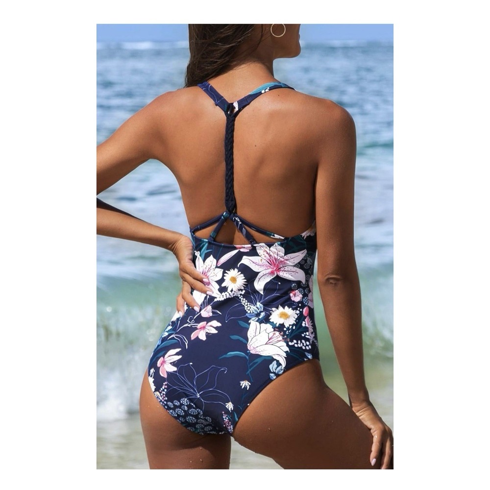 Women's Floral One-Piece Large Cupshe Bathing Suit. Vacation Beach Summer. - Picture 2 of 8